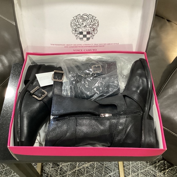 VINCE CAMUTO BOOT | Black | Grain Leather | SZ 12 M - Picture 8 of 9